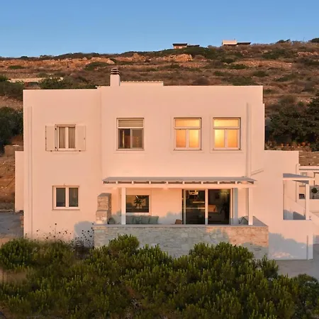 Sunset Rocks * Parasporos