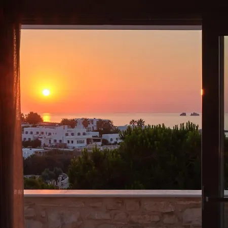 Sunset Rocks * Parasporos